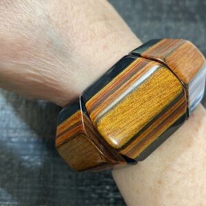 Vintage Black and Brown Stretch Brown & Black Bracelet!
